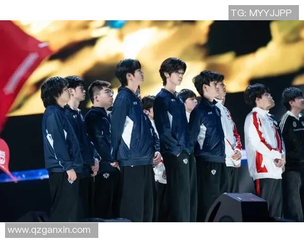 深圳足球队耐力变革引发热议全新战略助力球队重回巅峰之路 深圳足球队耐力变革引发热议全新战略助力球队重回巅峰之路